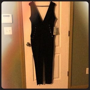 Iris black jumper - size large